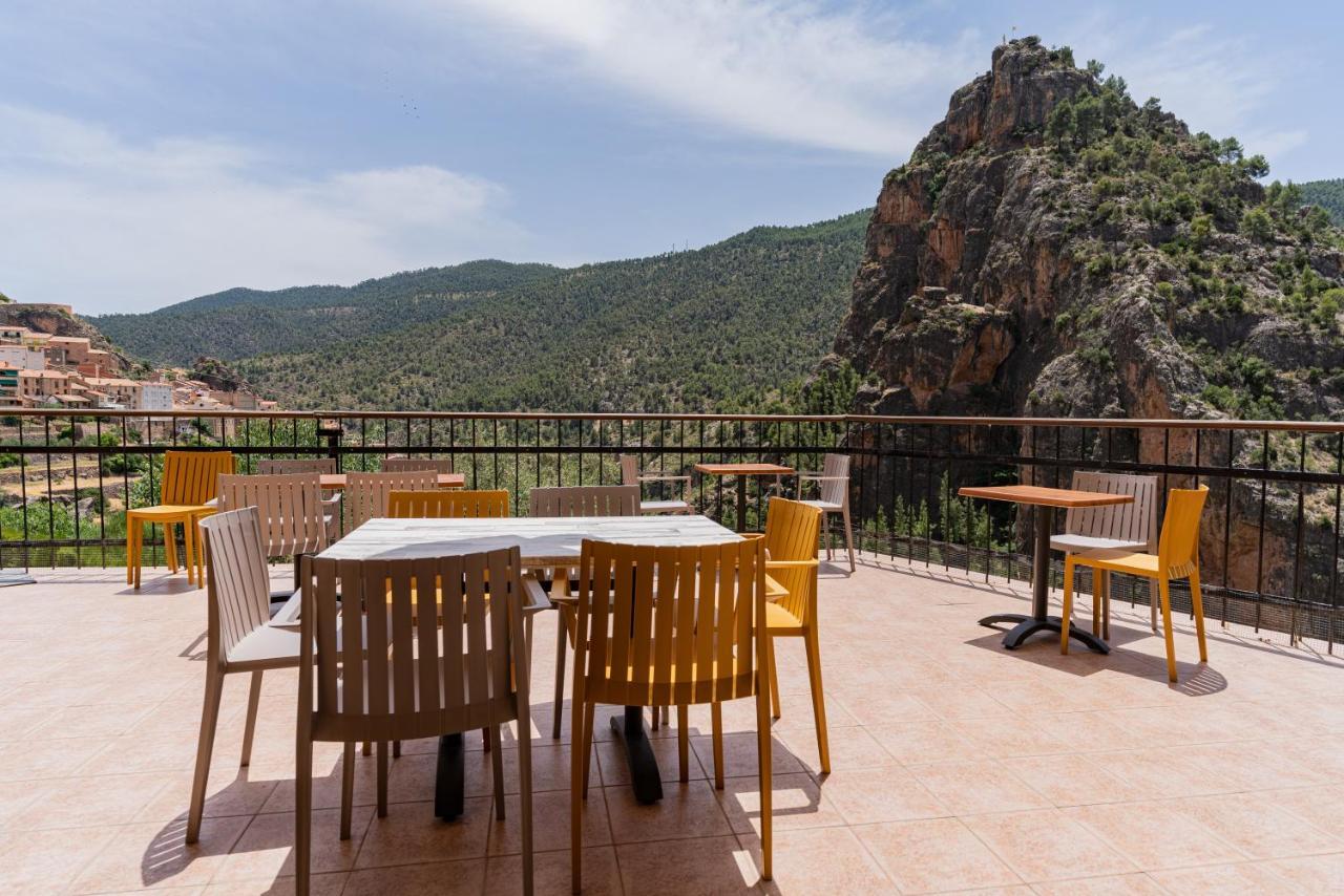 Hotel Restaurante Felipe II (Adults Only) Ayna Exterior photo